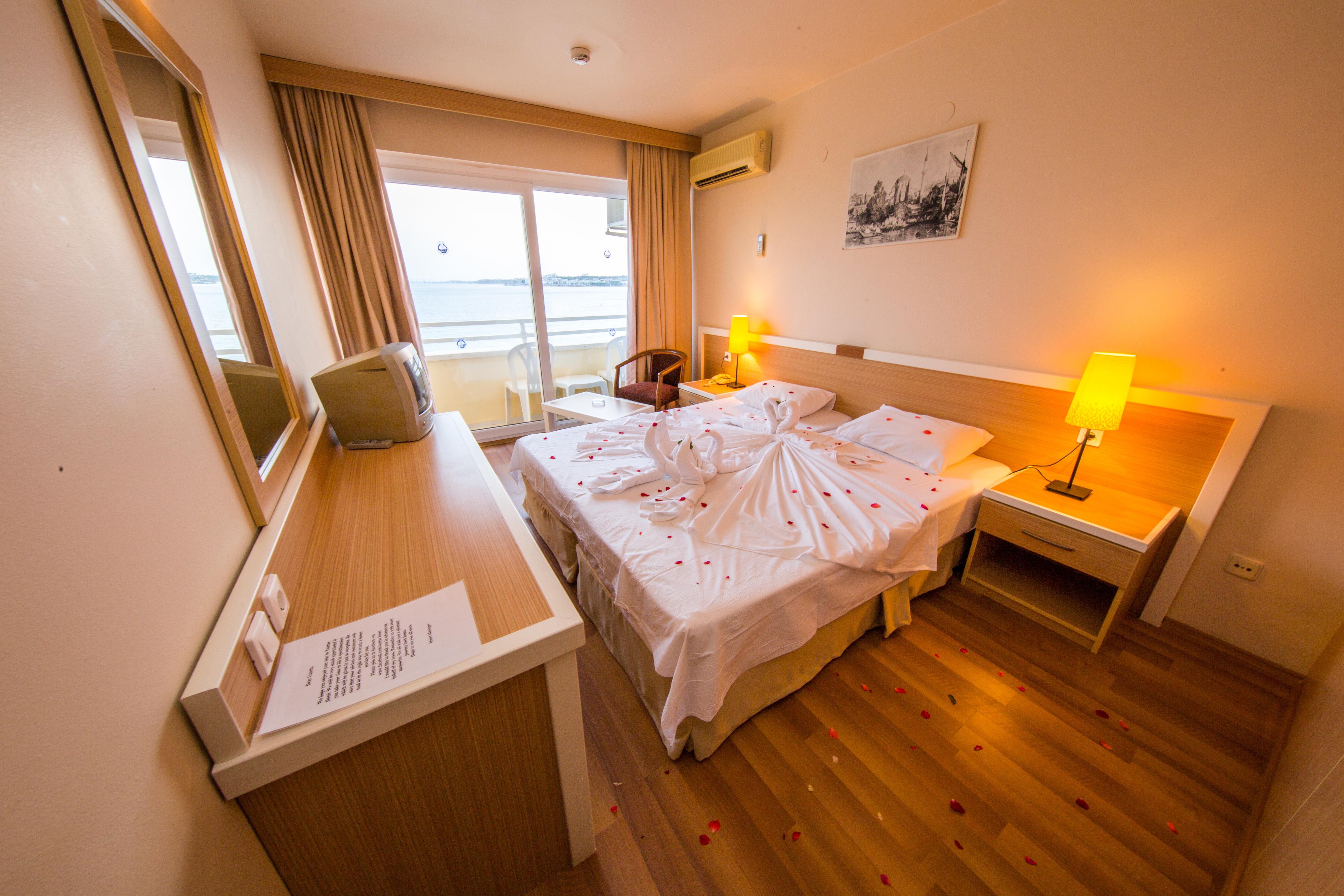 Tuntas Beach Hotel Altinkum Didim Exterior photo